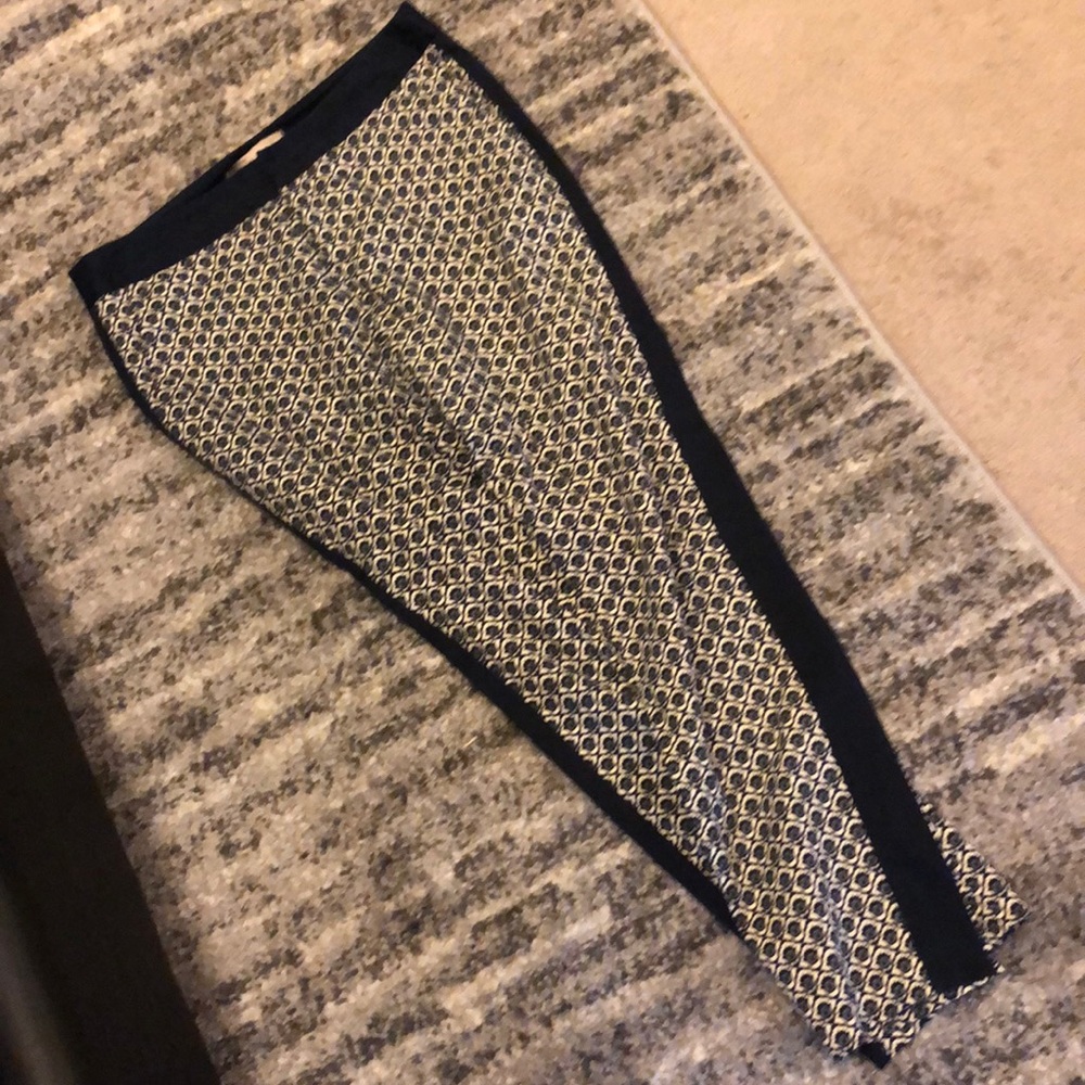 Navy/Cream ankle pants